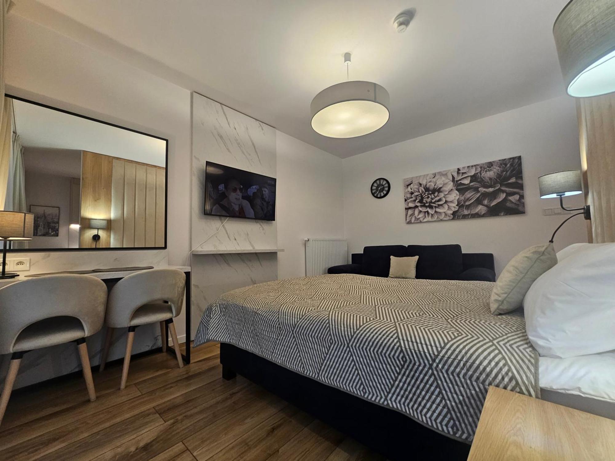 City Sense New Apartments - Main Station And City Center Breslau Exterior foto