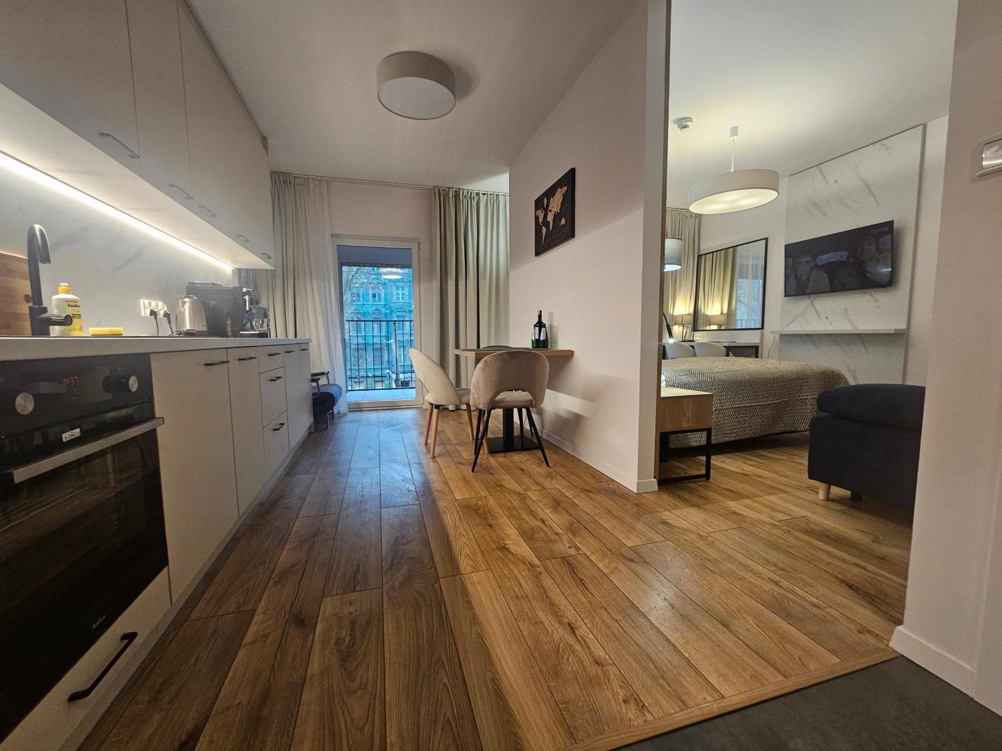 City Sense New Apartments - Main Station And City Center Breslau Exterior foto